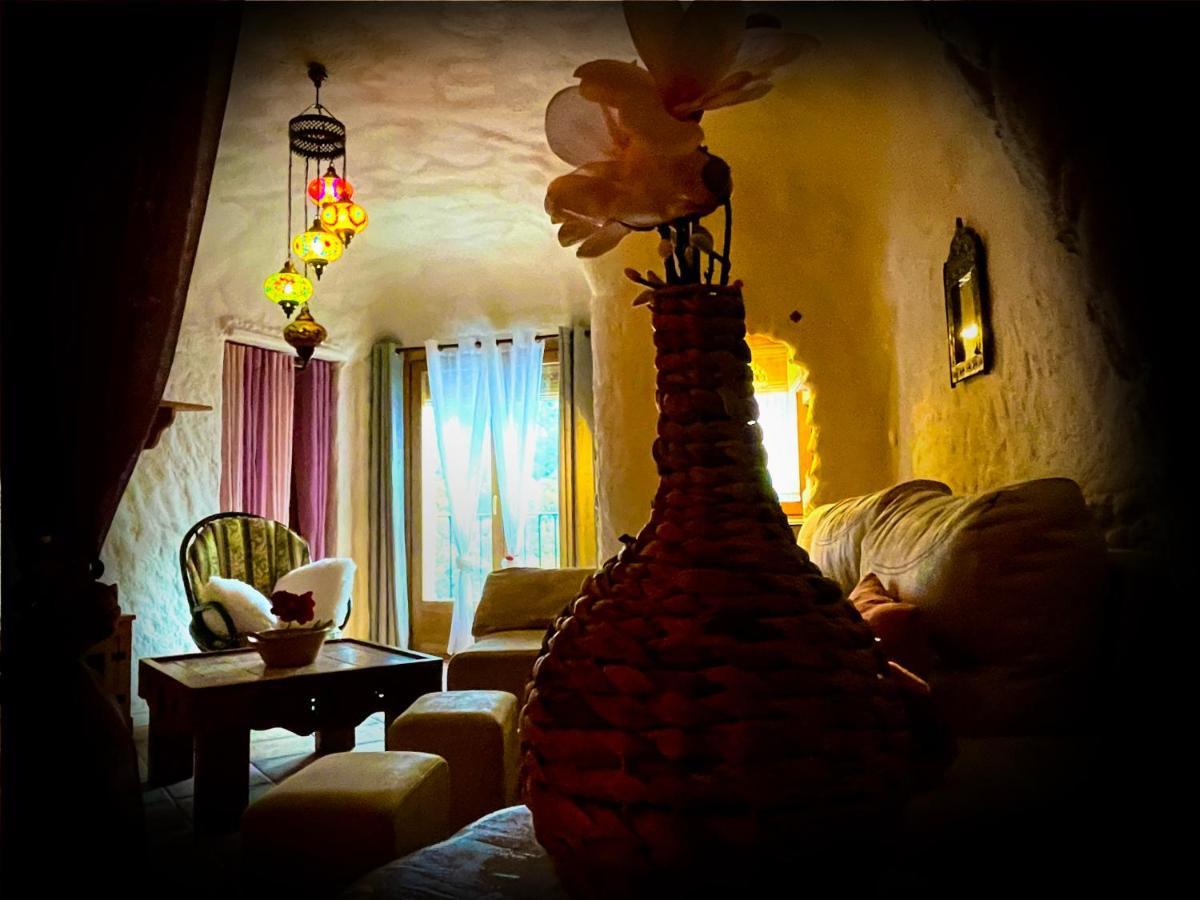 潘潘埃拉 Casas Cueva El Castano旅馆 外观 照片
